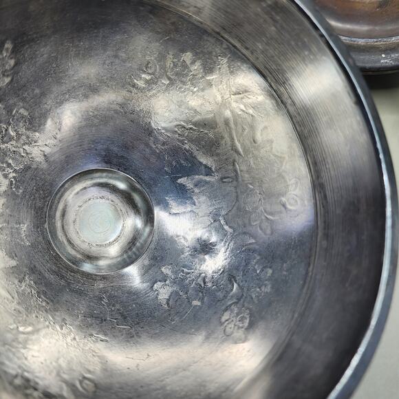 Antique Silverplate Butter Dome Meriden Silver Plate Co. Quadruple Plated - Picture 5 of 9